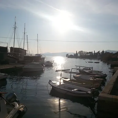 Andric Διαμέρισμα Kaštela