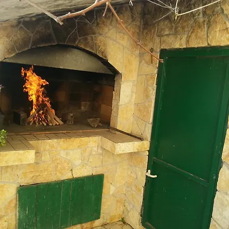 Andric Apartment *